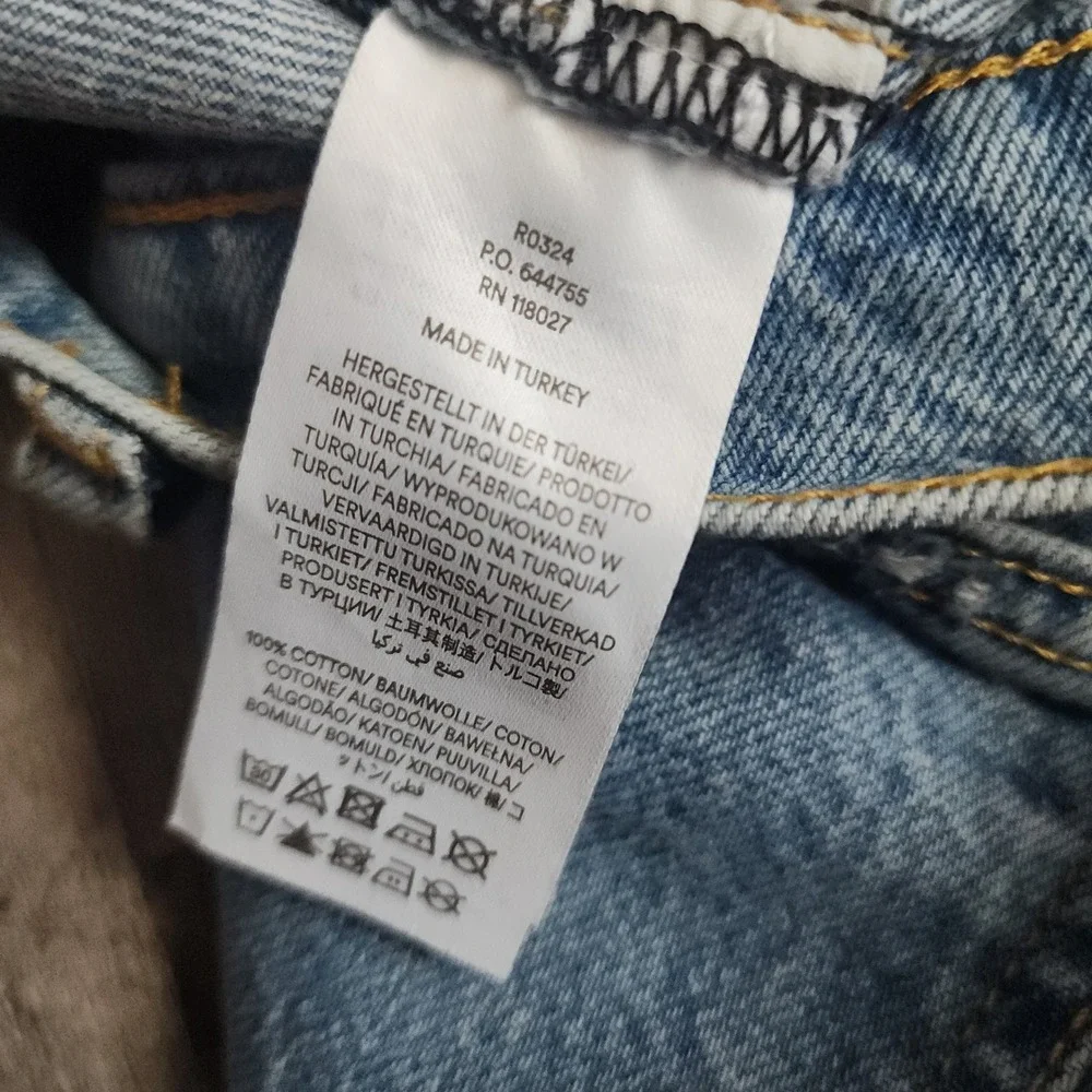 Boden Loose Jeans Womens 32x32*(Actual 36x28) Light Blue Distressed Ripped